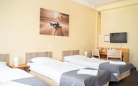 Hostel Krosnienska 12